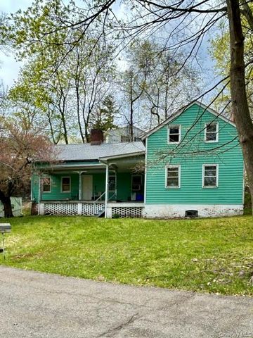 1 Boulderberg Road, Tomkins Cove, NY 10986
