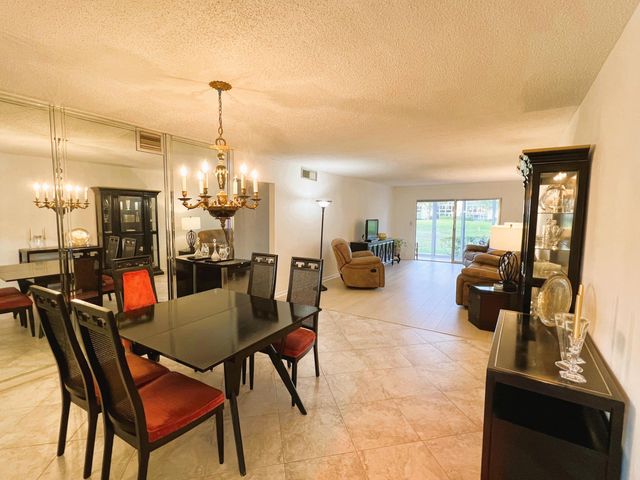 2902 Victoria Circle A1, Coconut Creek, FL 33066