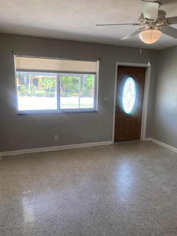 917 S Ridge Street, Lake Worth, FL 33460