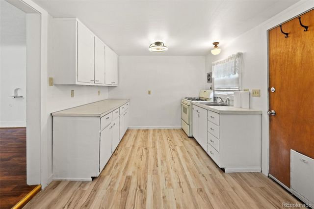 111 S Cameron Street, Brush, CO 80723