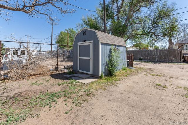 111 S Cameron Street, Brush, CO 80723
