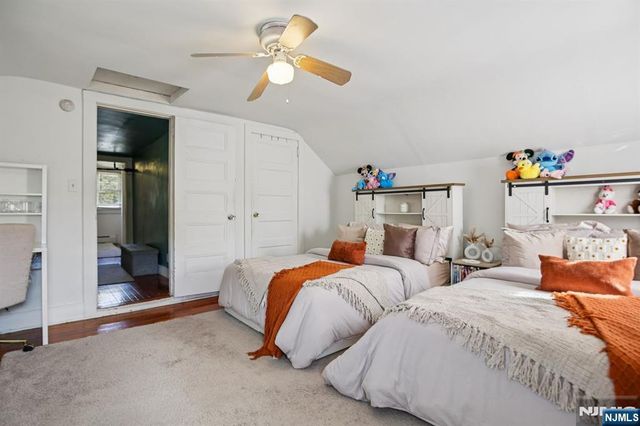 369 Queens Court, Ridgewood, NJ 07450