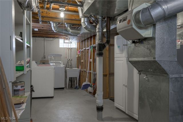 1653 Douglas Road, Wickliffe, OH 44092