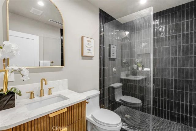 5944 Lasaine, Encino, CA 91316