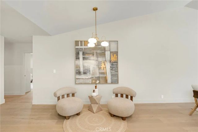 5944 Lasaine, Encino, CA 91316