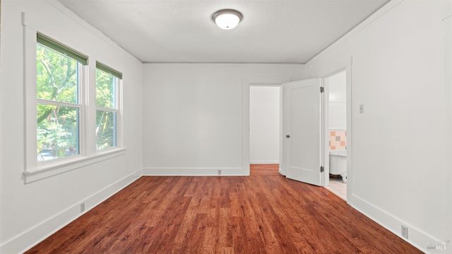 1160 Carr Ave, Santa Rosa, CA 95404