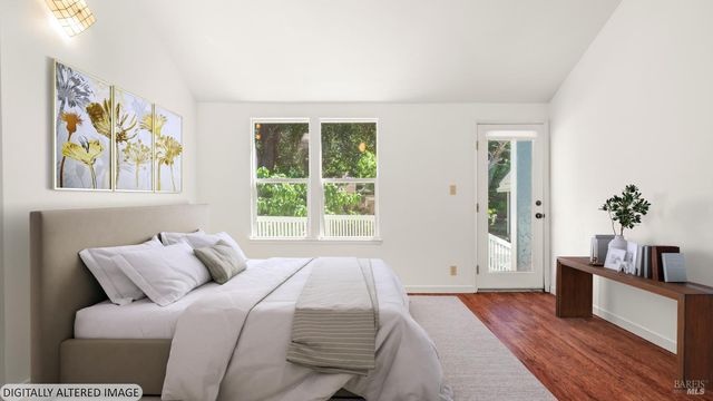 1160 Carr Ave, Santa Rosa, CA 95404