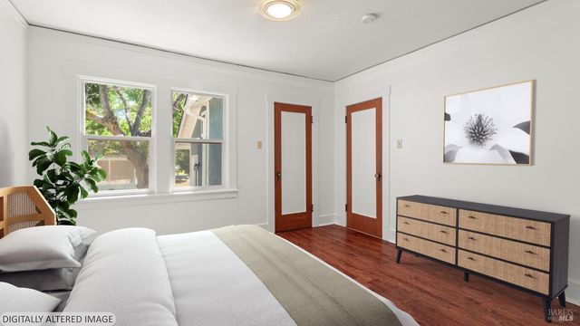 1160 Carr Ave, Santa Rosa, CA 95404