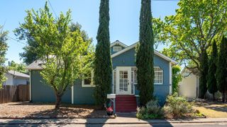 1160 Carr Ave, Santa Rosa, CA 95404