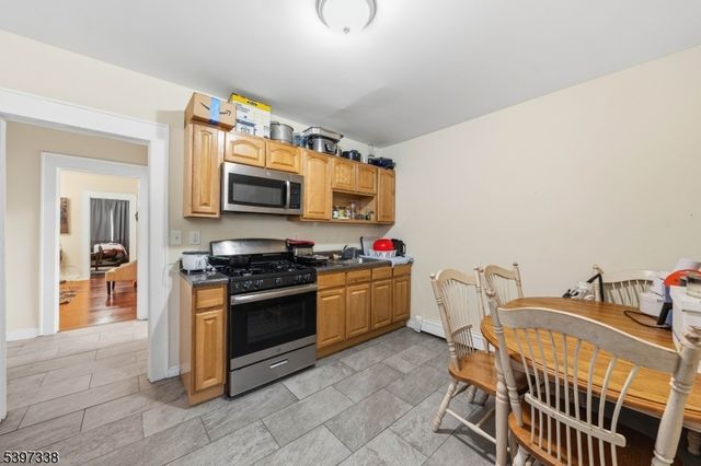 50 Unity Ave, Newark City, NJ 07106