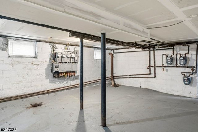 50 Unity Ave, Newark City, NJ 07106