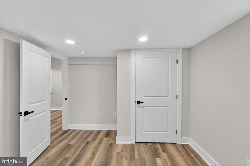 6708 CLINGLOG ST, Capitol Heights, MD 20743