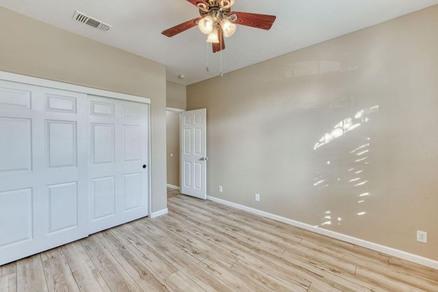 7206 E Dayton Avenue, Fresno, CA 93737