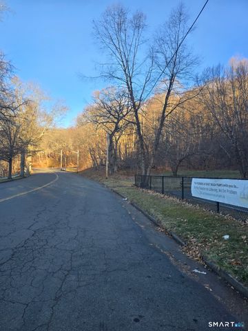 76 Rock Street, New Haven, CT 06511