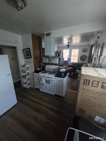 76 Rock Street, New Haven, CT 06511