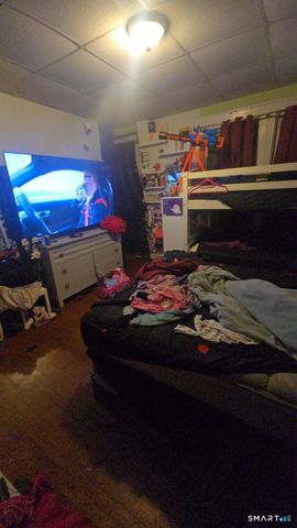 76 Rock Street, New Haven, CT 06511