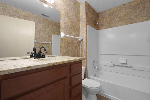 6741 Axtel Drive, 11A 11A, Canal Winchester, OH 43110