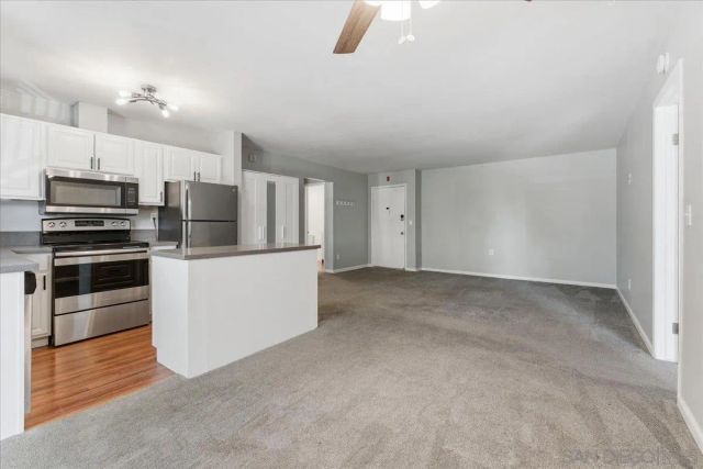 7855 Cowles Mountain Ct. A15, San Diego, CA 92119