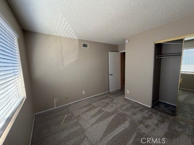 2070 Avenida Placida 3, Simi Valley, CA 93063