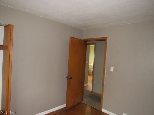 4680 Beechgrove Avenue, Garfield Heights, OH 44125
