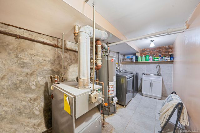 37 Grant Avenue, Brooklyn, NY 11208
