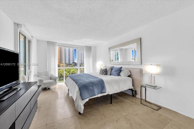 16400 Collins Ave 342, Sunny Isles Beach, FL 33160
