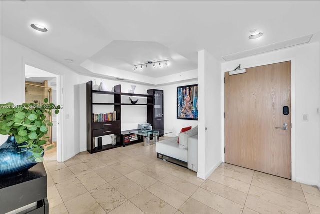16400 Collins Ave 342, Sunny Isles Beach, FL 33160