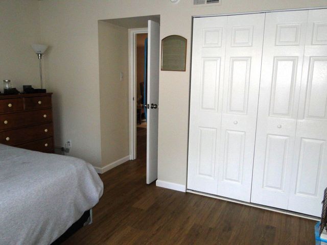 8 SHANNON DR, North Wales, PA 19454