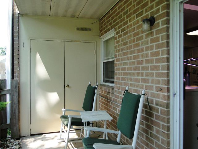 8 SHANNON DR, North Wales, PA 19454