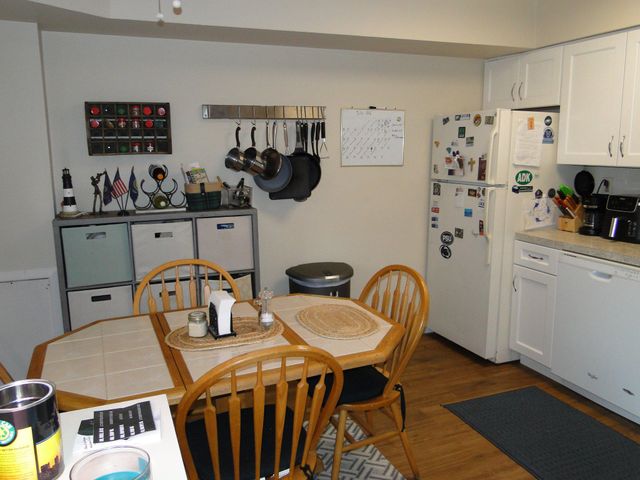 8 SHANNON DR, North Wales, PA 19454