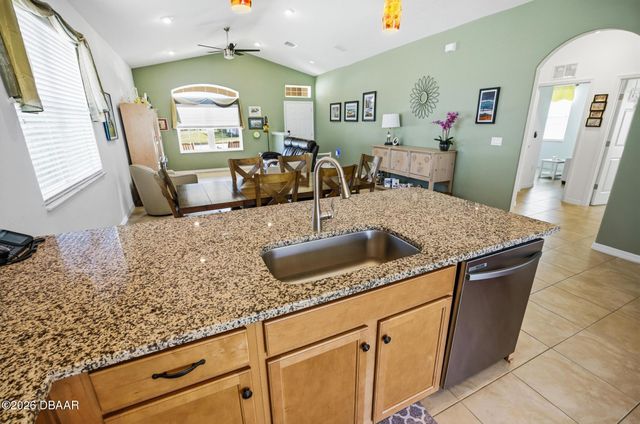 2 Tideway Trail, Palm Coast, FL 32137