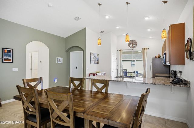 2 Tideway Trail, Palm Coast, FL 32137