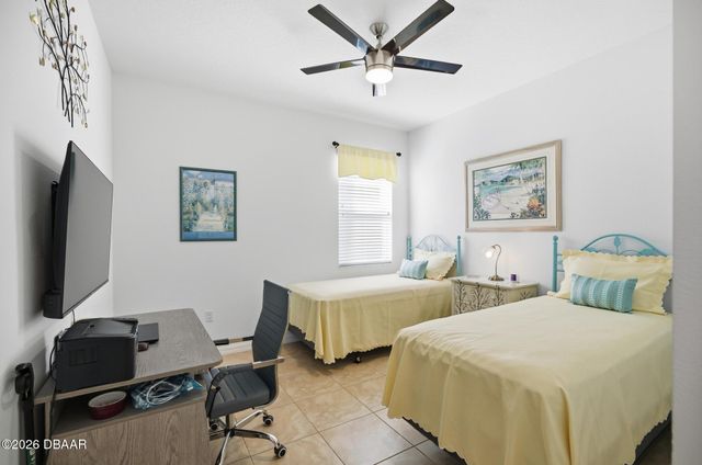 2 Tideway Trail, Palm Coast, FL 32137