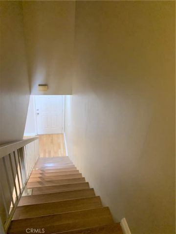 19200 Haynes Street 4, Reseda, CA 91335