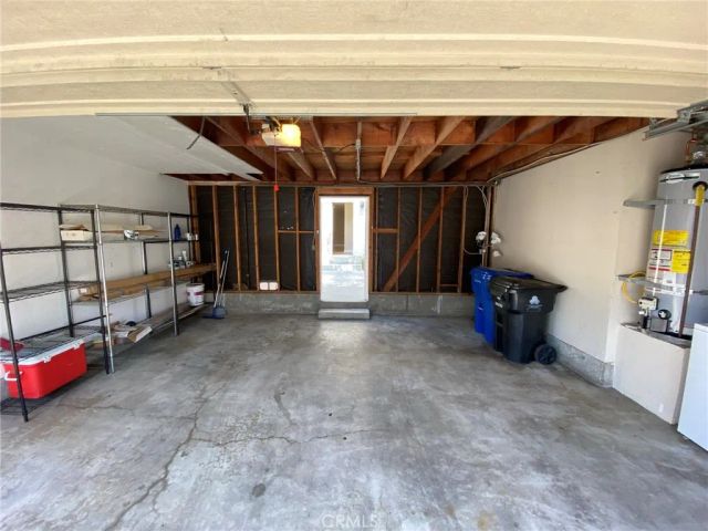 19200 Haynes Street 4, Reseda, CA 91335