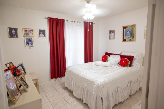 6021 LEMON TREE COURT, Tampa, FL 33625