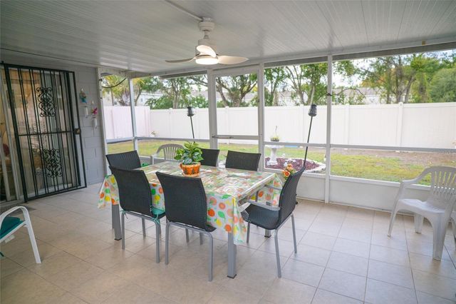 6021 LEMON TREE COURT, Tampa, FL 33625