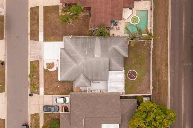 6021 LEMON TREE COURT, Tampa, FL 33625