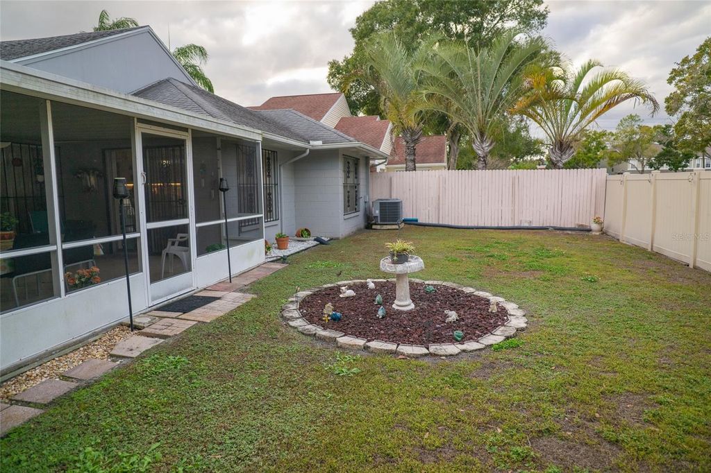 Image 26 of property listing at 6021 LEMON TREE COURT, Tampa, FL 33625