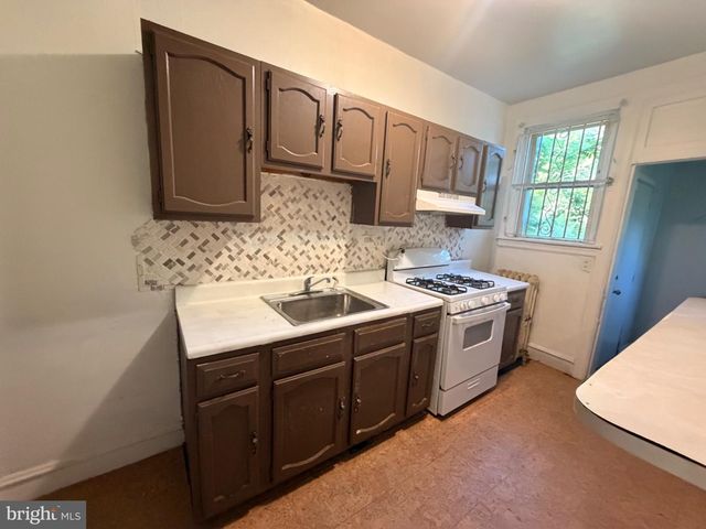 5721 STEWART ST, Philadelphia, PA 19131