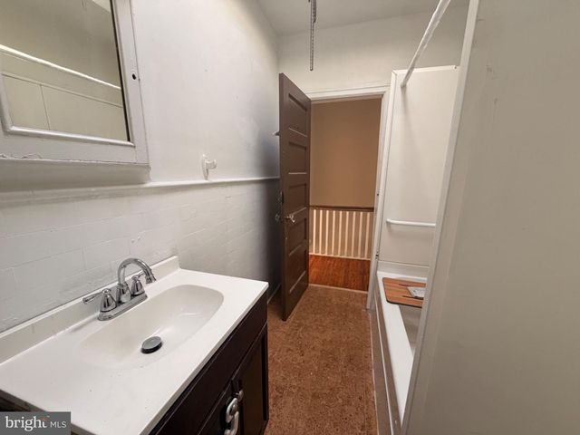 5721 STEWART ST, Philadelphia, PA 19131