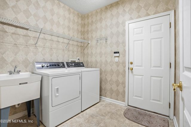 1316 HOLMES LANDING Drive, Fleming Island, FL 32003