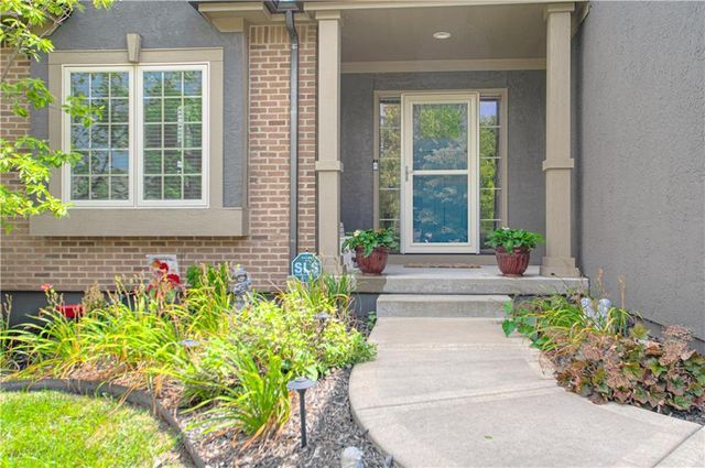 9519 N Lane Avenue, Kansas City, MO 64157