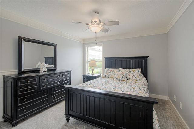 9519 N Lane Avenue, Kansas City, MO 64157