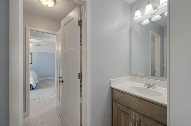 9519 N Lane Avenue, Kansas City, MO 64157
