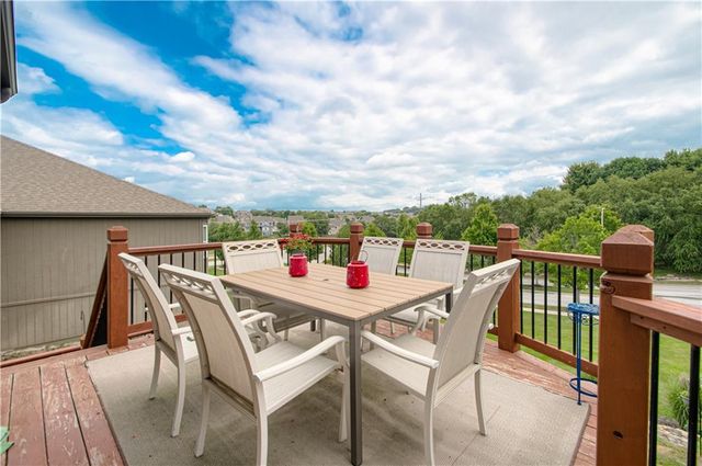 9519 N Lane Avenue, Kansas City, MO 64157