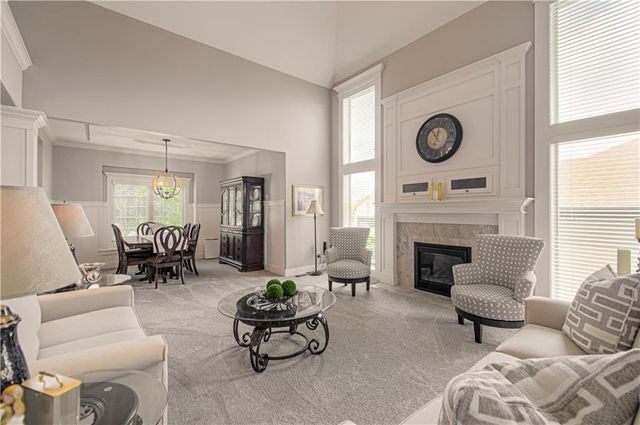9519 N Lane Avenue, Kansas City, MO 64157