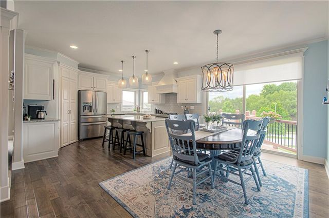 9519 N Lane Avenue, Kansas City, MO 64157