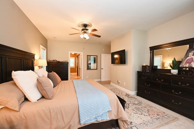 107 Greenfield Ln, Castalian Springs, TN 37031