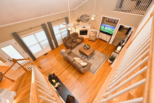 107 Greenfield Ln, Castalian Springs, TN 37031